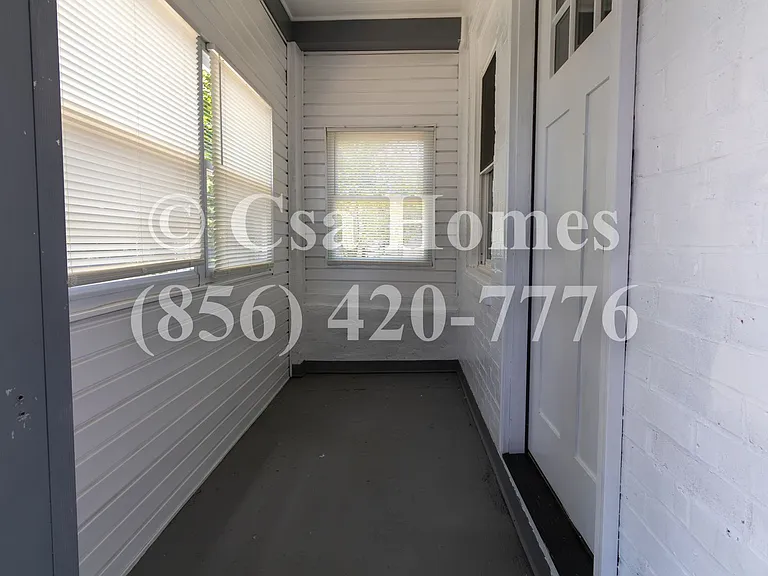 1502 S 9th St — Photo 3
