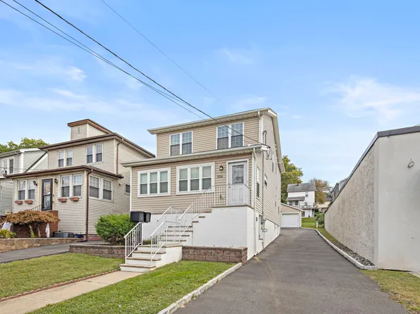 556 Broad Ave Unit 2, Ridgefield, NJ 07657