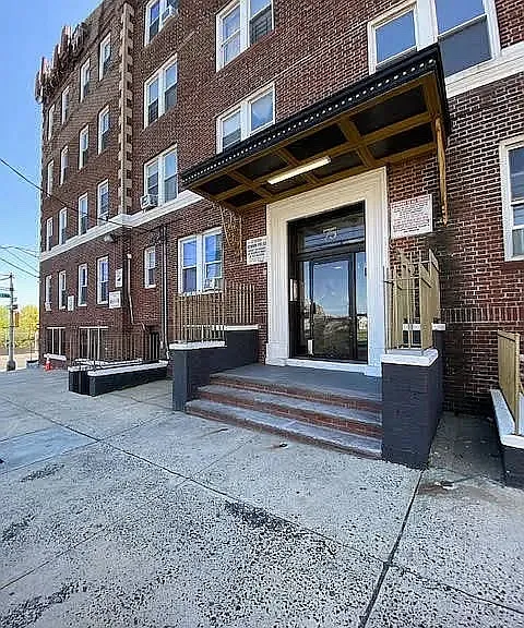 75 N 7th St #107A — Photo 1