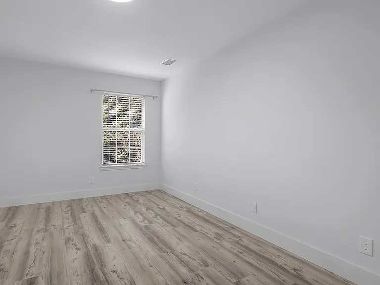 11903 Apache Ave #3 — Photo 26