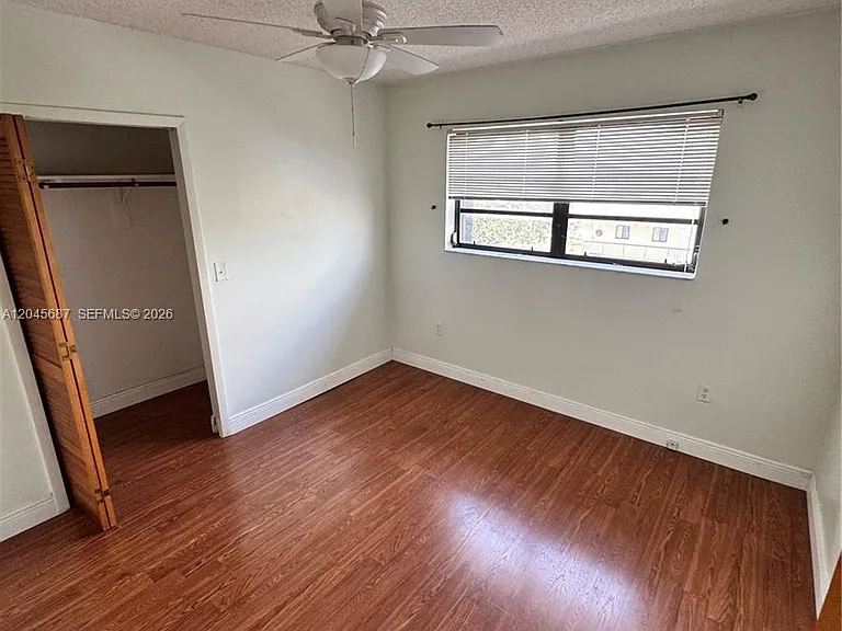421 Swallow Dr #10 — Photo 10
