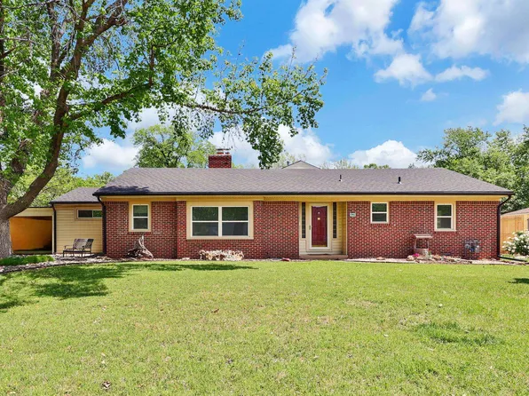 1542 N Pleasantview Dr, Wichita, KS 67203