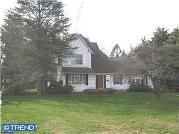 3rd image of 152 White Horse Pike