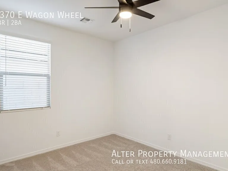 2370 E Wagon Wheel Ln — Photo 26