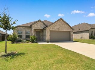 1328 Fox Glen Trl, Crowley, TX 76036