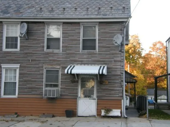 305 E Main St, Mount Joy, PA 17552