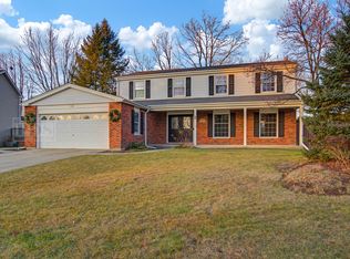 1104 Tamarack Ln, Libertyville, IL 60048