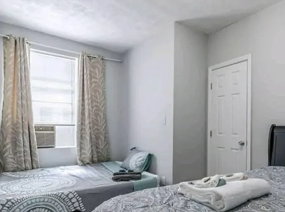 22 Buttles Ave — Photo 10