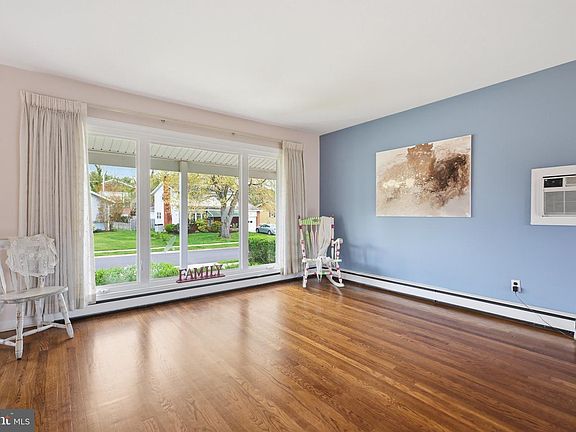 4th image of 117 Larkspur Rd