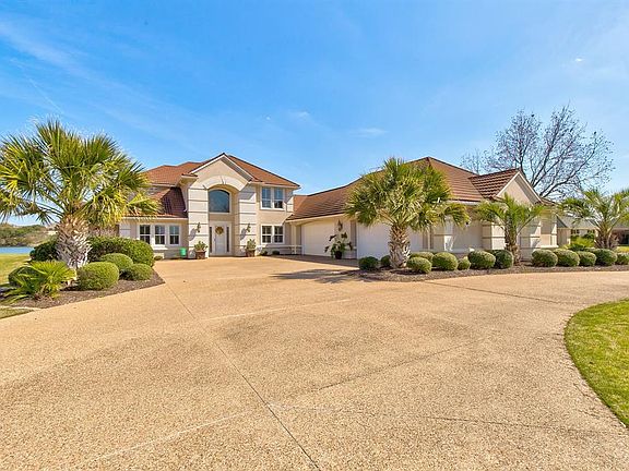 2nd image of 707 Pintail Ct