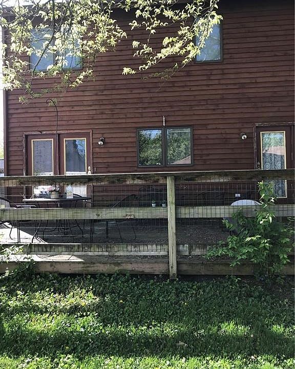 2nd image of 3830 Oriole Dr