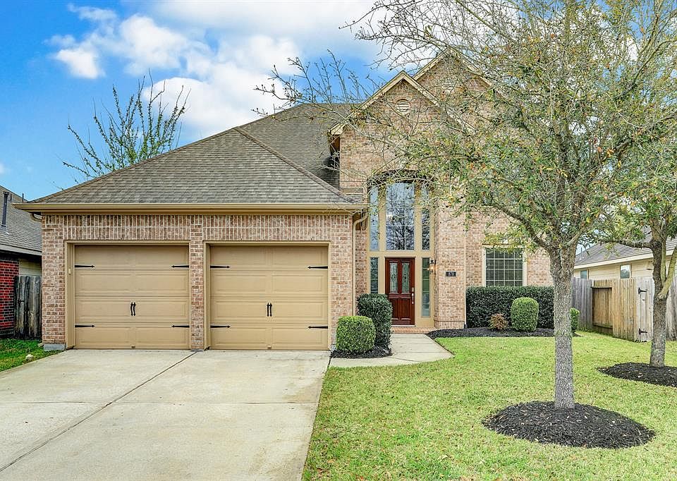 1st image of 878 Falling Springs Ln