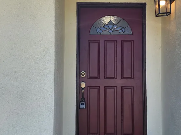 827 N Jasmine Ave, Ontario, CA 91762