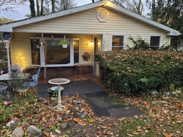 19690 Dice St, South Bend, IN 46614