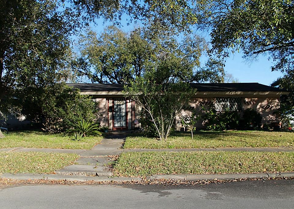 1st image of 8351 Glenloch Dr