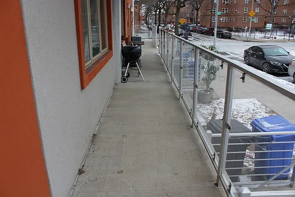 Rented by Premier Metro Realty Corp | media 118