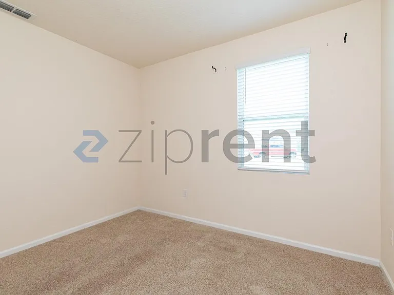 86135 Railway Pl — Photo 18