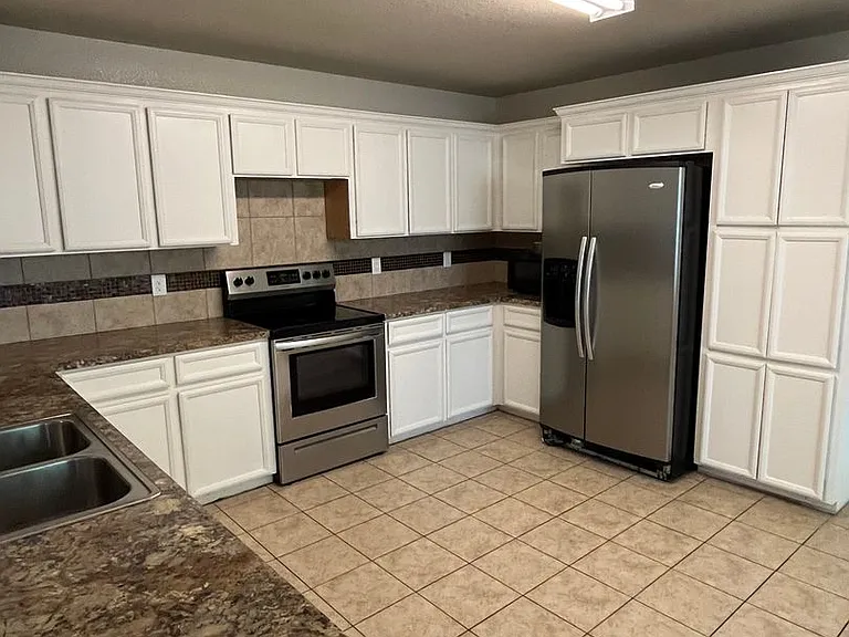 220 Nolan Ridge Dr — Photo 5