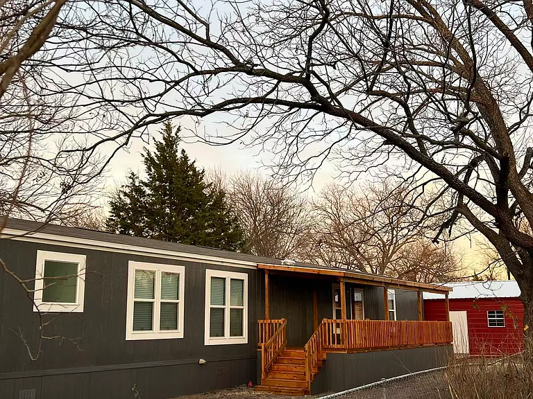 5361 County Road 930 — Photo 51