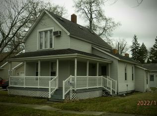 1822 11th Ave, Port Huron, MI