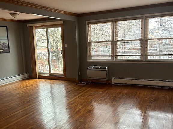 2nd image of 173 Bay 47 St #2