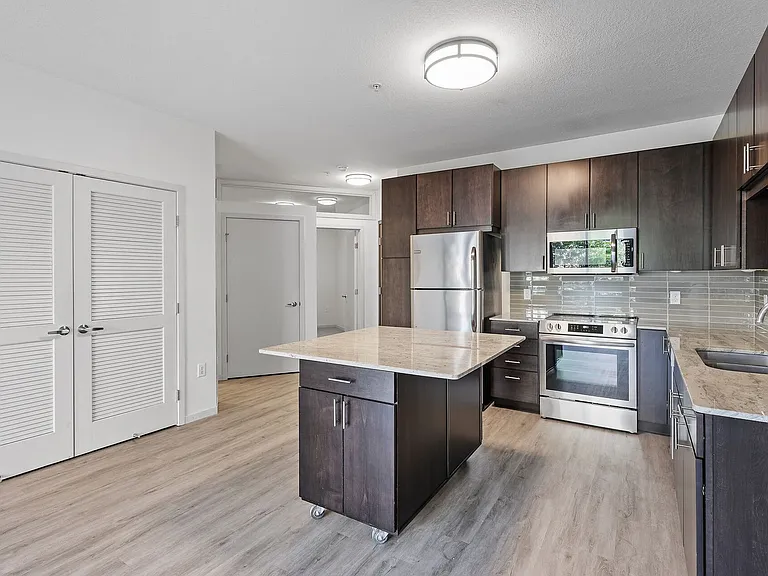 The Flats at West End — Photo 89