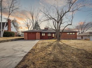 207 Bryan St, Green Bay, WI 54301