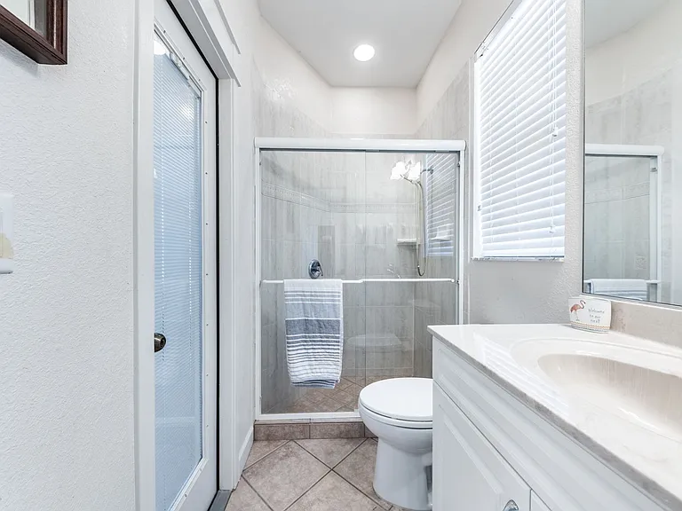 518 Saint Girons Ct — Photo 40