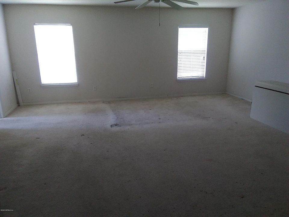 2nd image of 2219 Brian Lakes Dr E