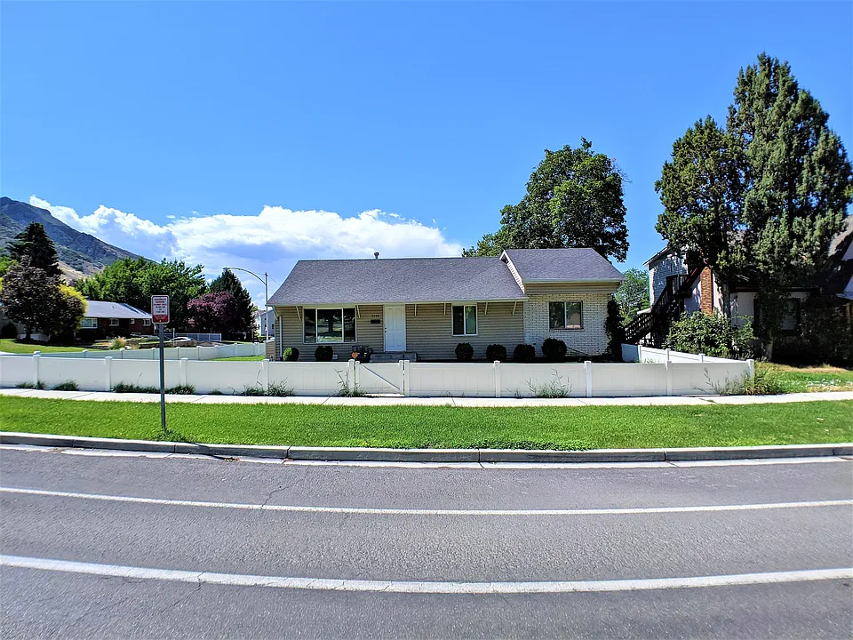 693 N 1200 E #BASEMENT