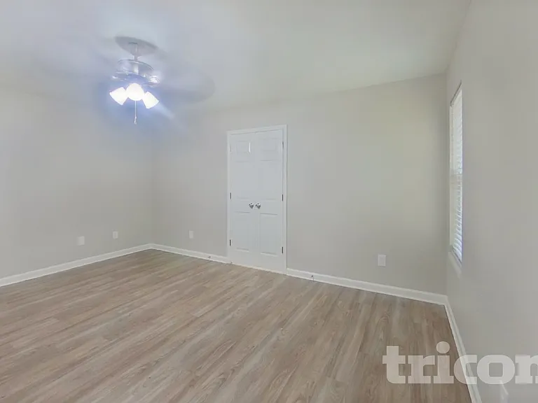 6603 Cedar Cliff Dr — Photo 8
