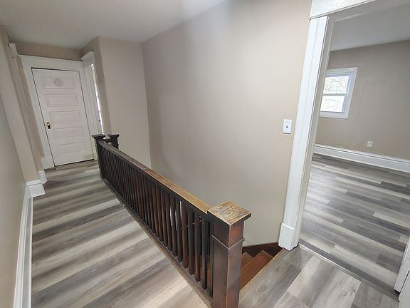 5th image of 1208 Revell Ave