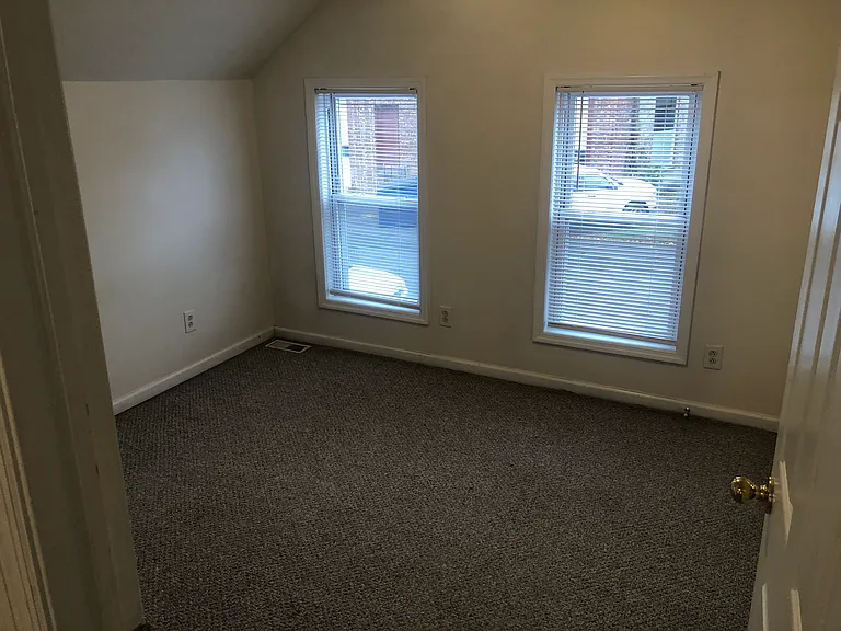 13 Wiltwyck Ave #11 — Photo 9