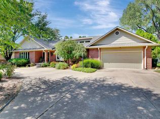 16 Circle Dr, Mulvane, KS 67110