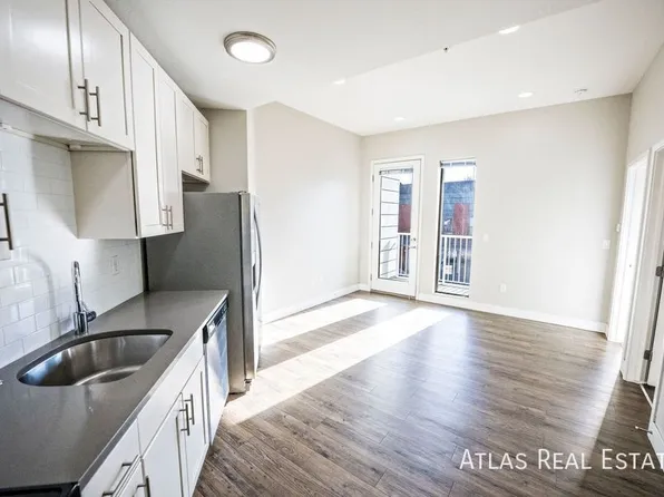 2905 W 25th Ave APT 202, Denver, CO 80211