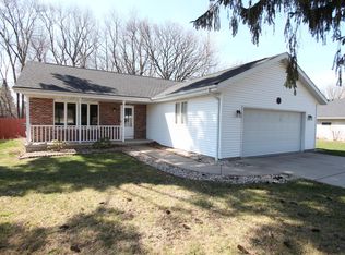 3318 E Rotamer Rd, Janesville, WI 53546