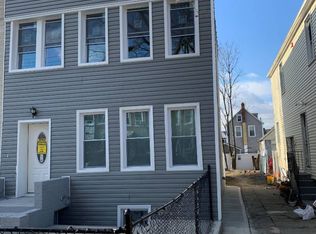 Inwood St, Queens, NY 11435
