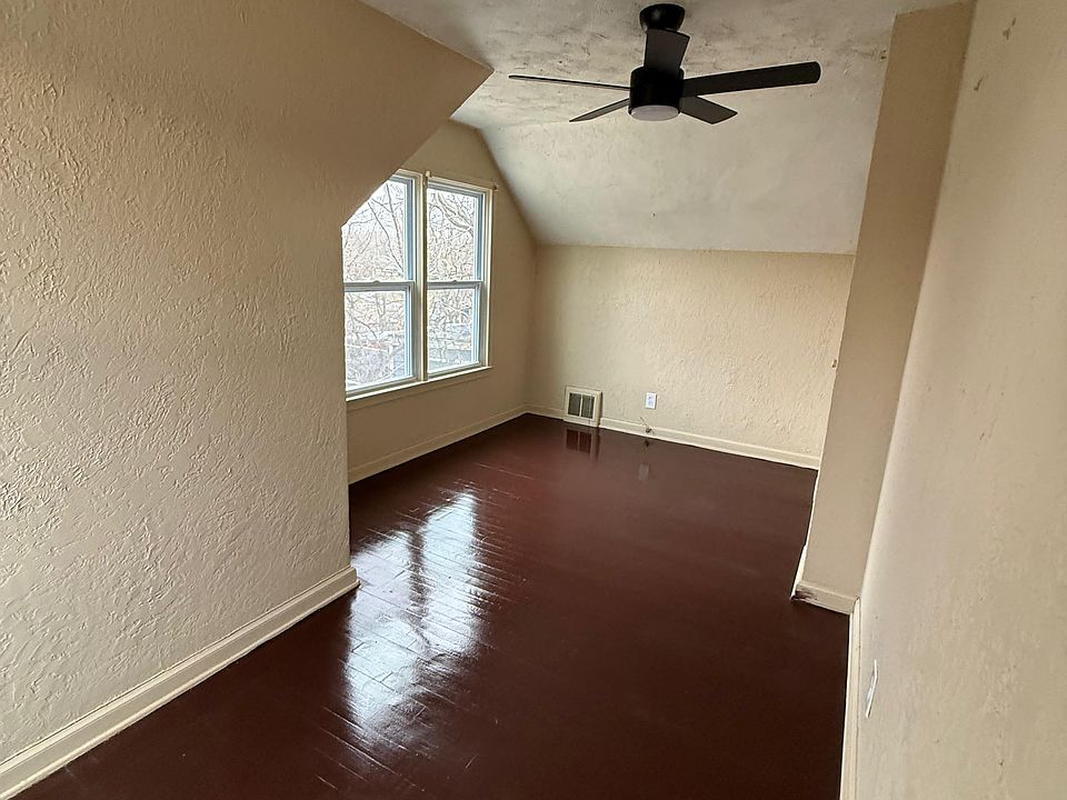 1st image of 2718 Rowland Ave