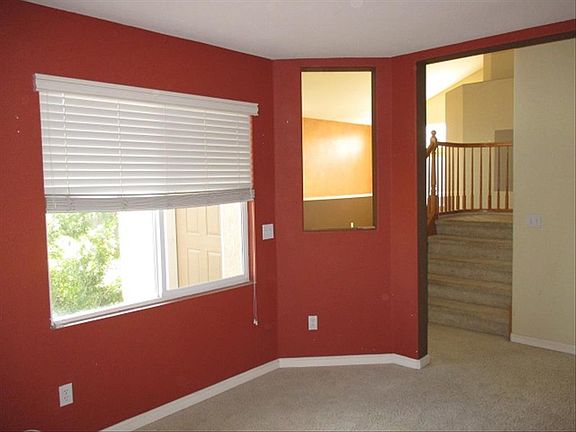 4th image of 1814 Forest Creek Ct