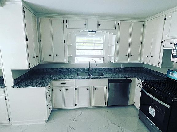 5th image of 7017 2nd St #B
