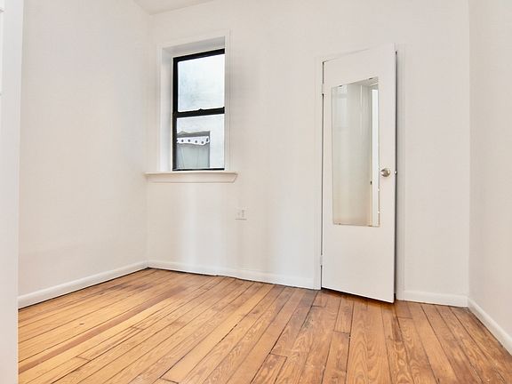 4th image of 118 E 102nd St APT 5D