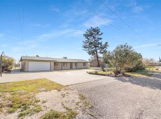 10401 Victor Ave, Hesperia, CA 92345