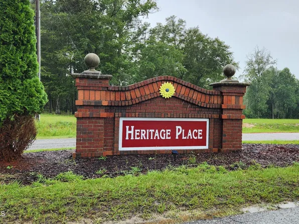 #4 Heritage Drive, Laurinburg, NC 28352