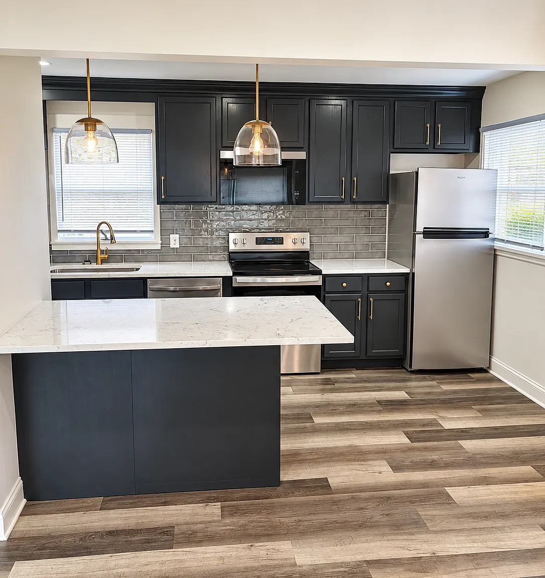 2 bed, 794 sqft, $1,950 — Photo 3