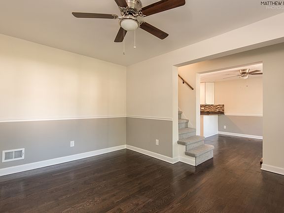 4th image of 8952 Meade Ave