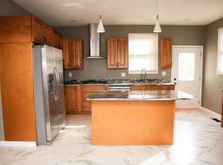 1096 Fairwood Ave, Columbus, OH 43206