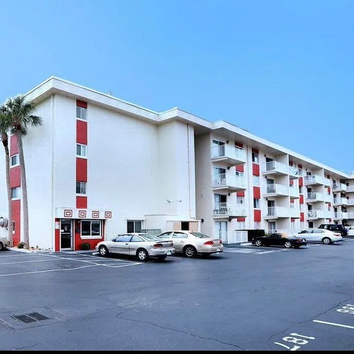 1 bed, 710 sqft, $1,400 — Photo 1