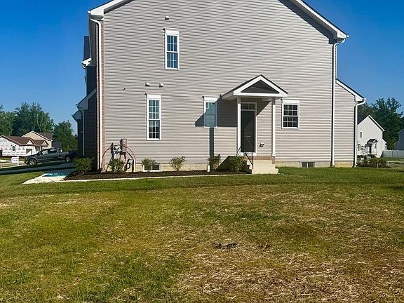 2nd image of 3124 Alfalfa Cir