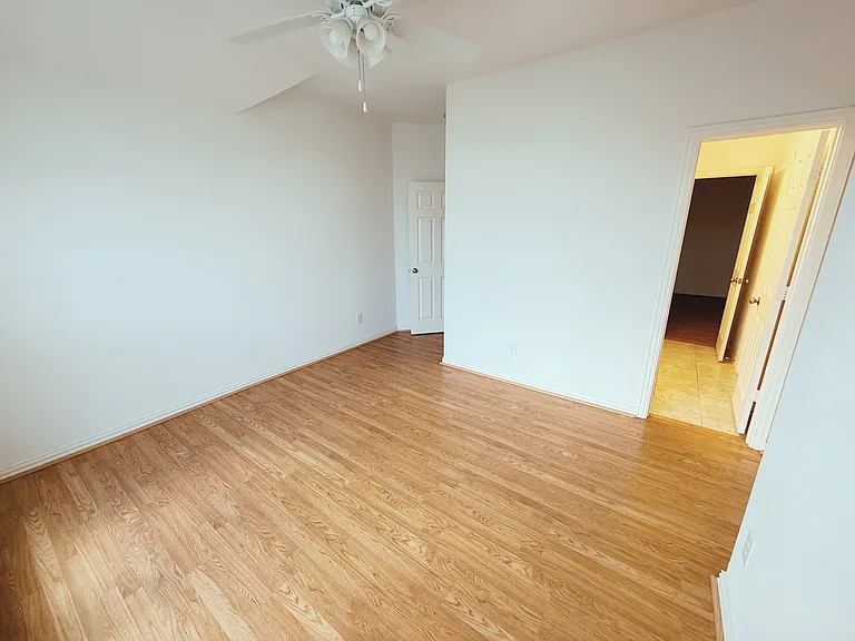 5612 Leven Ln — Photo 23