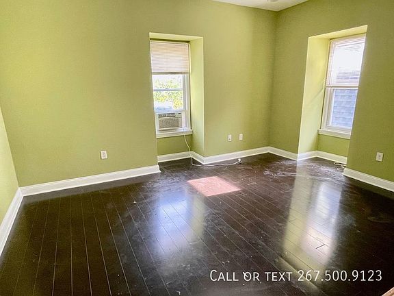 3rd image of 415 N Preston St #3